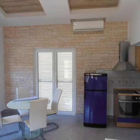 Hébergement de vacances Ines 1 By Interhome Pula